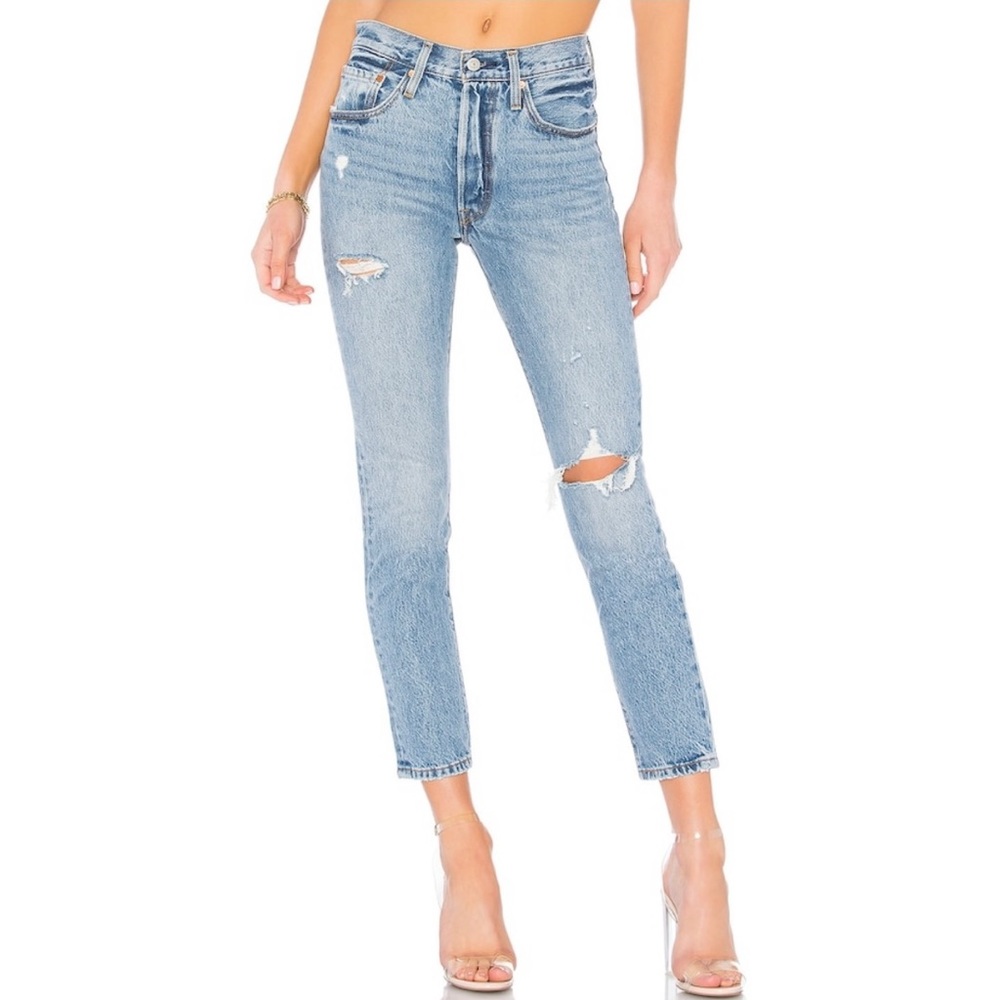 Levi’s 501 Skinny in Can’t Touch This